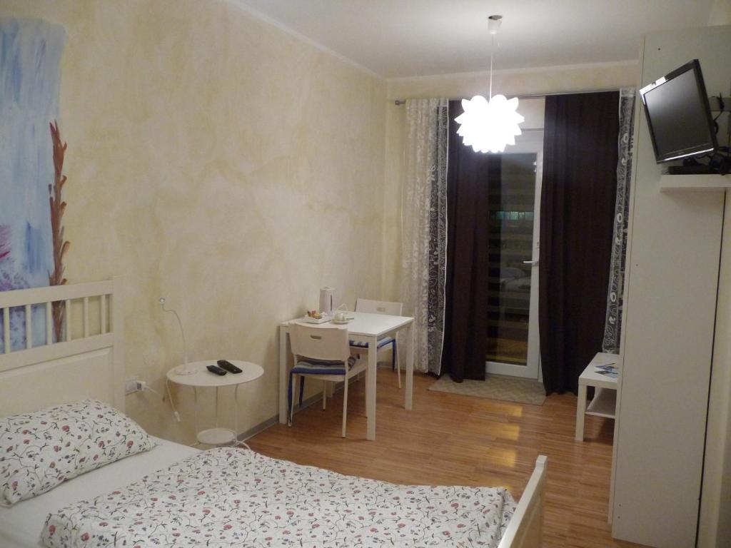 Residence Bed&Bike Moggio Udinese Szoba fotó